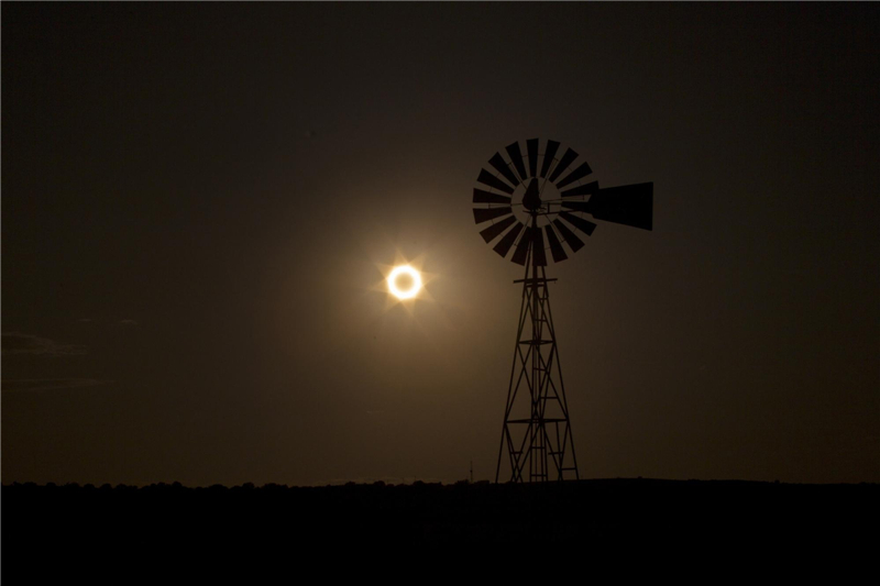 Reuters images of the year 2012 - Wonders