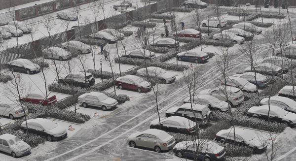 Beijing covered in snow