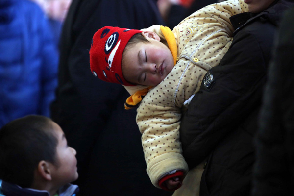 Young travelers during Spring Festival rush