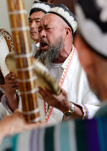 Traditional Xinjiang performance