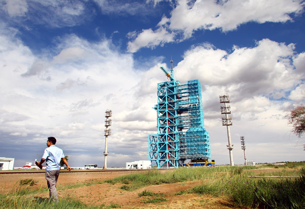 Launch center prepares for new manned mission