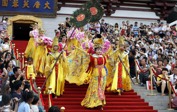 Dragon Boat Festival celebrated around the country