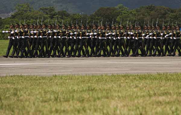 PLA holds open day in Hong Kong