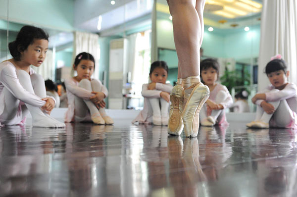 Ballet summer camp stretch