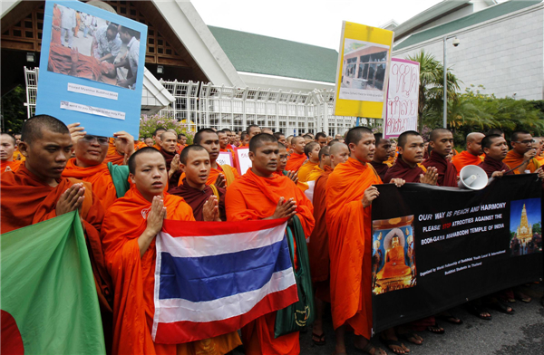 Buddhist monks hold prayer after Bodh Gaya blasts