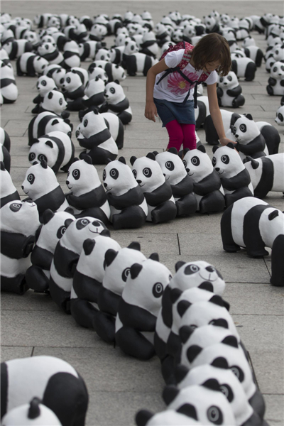 Panda sculptures in Berlin