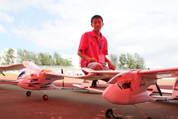 Flyaway dreams in Haikou