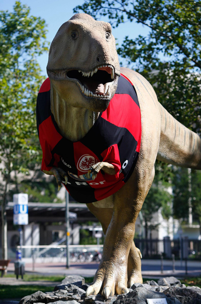 Dinosaur statue opens Bundesliga season