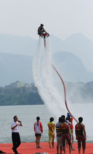 Highfliers at Intl Aquatic-Speed Competition