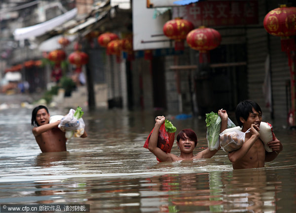 In photos: Typhoon Fitow aftermath