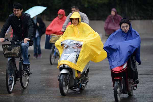 Cold weather sweeps across China