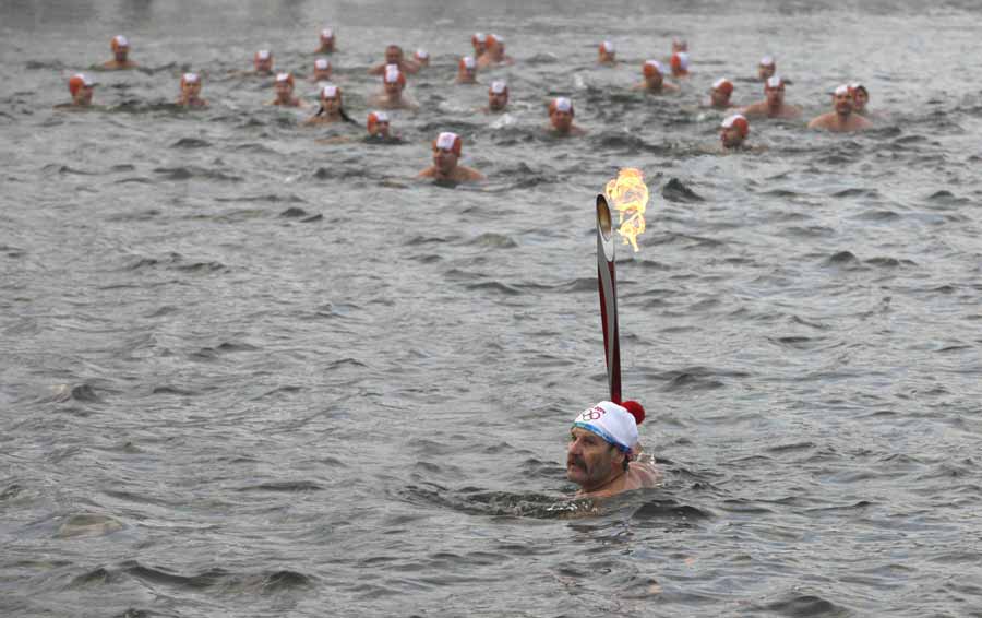 Sochi torch goes for a swim