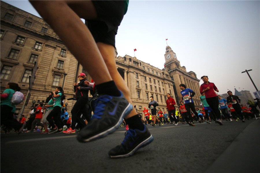 Shanghai International Marathon kicks off