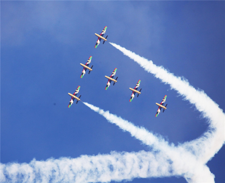 Military demonstration for UAE national day