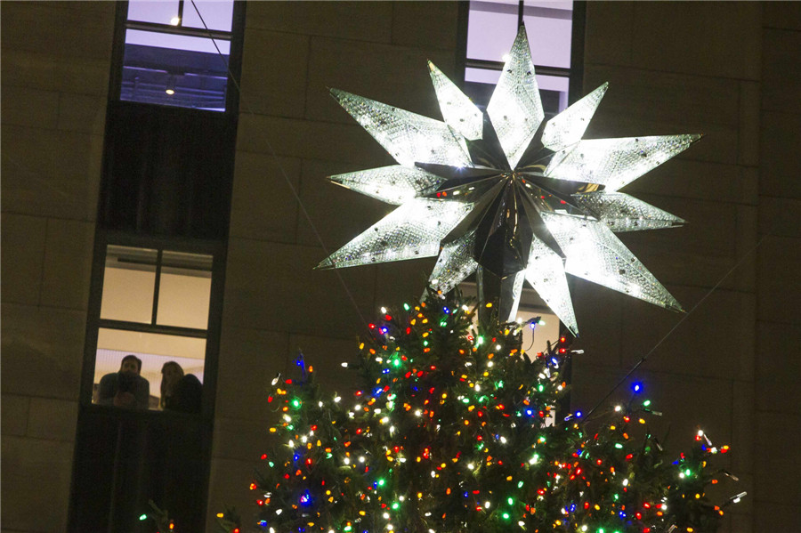 Rockefeller Center Christmas tree lights up city