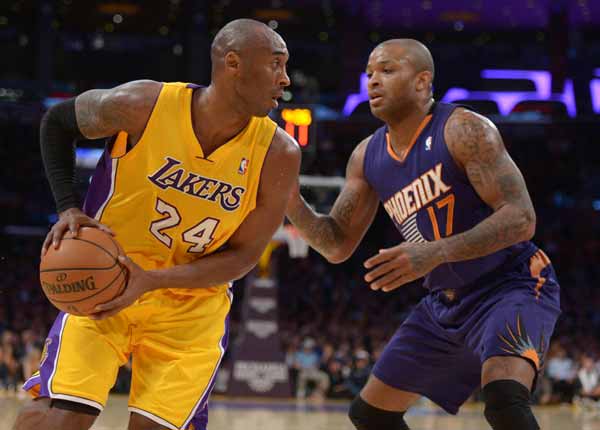 Lakers lose, again, after Kobe's return