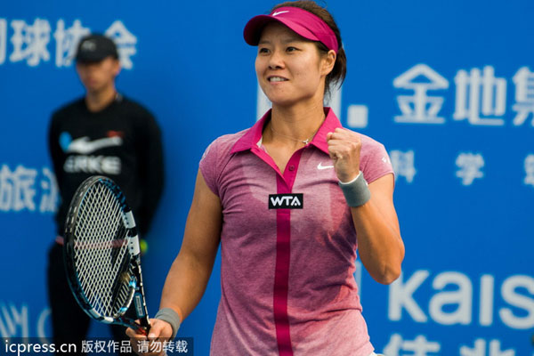 Li Na defends Shenzhen Open title