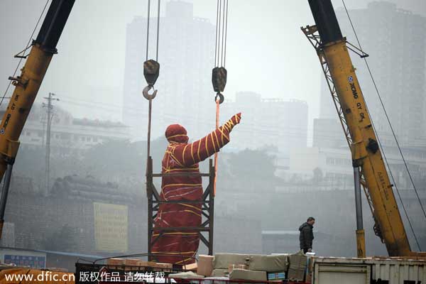 Chongqing moves Chairman Mao statue