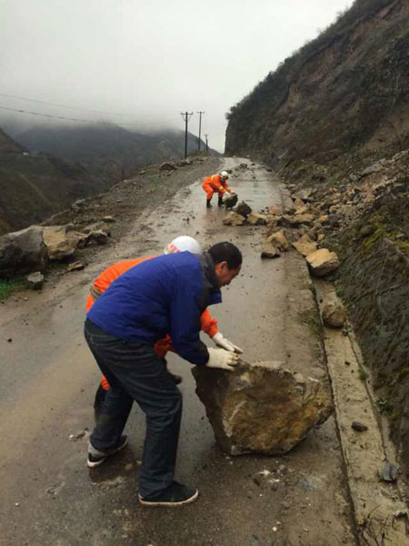 Quake hits SW China county