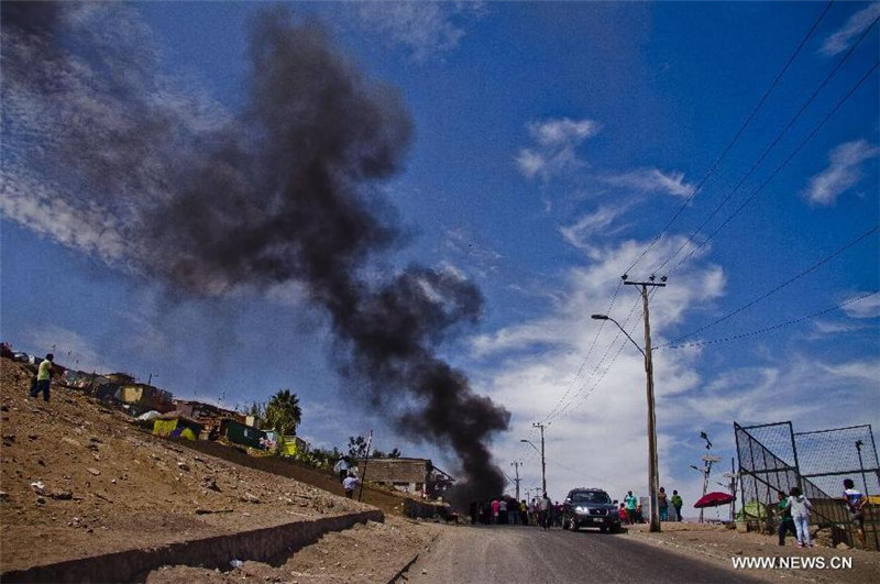 Chilean quake-affected residents demand more help