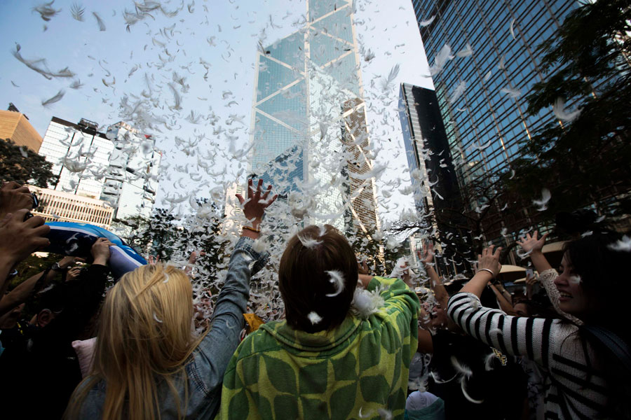 International pillow fight day