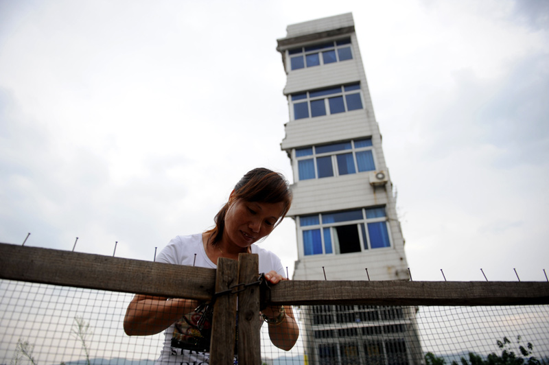 Photo special: Dangerous buildings in China