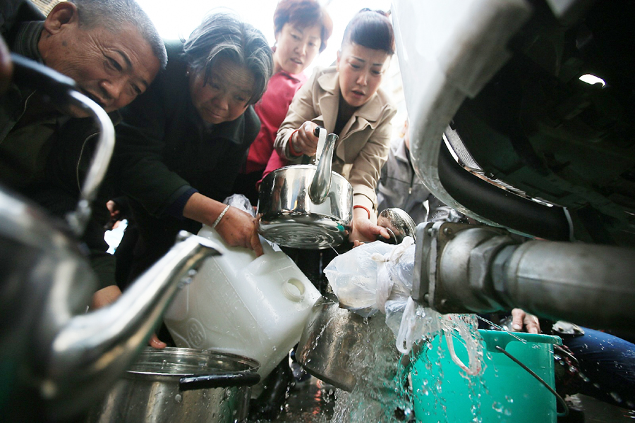 Emergency measures taken to ensure safe water supply in Lanzhou