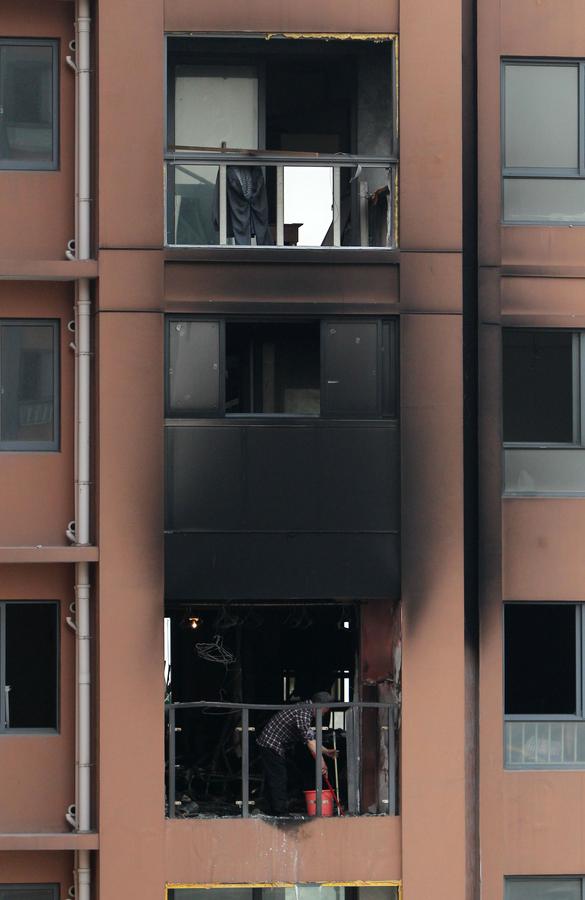 Two firefighters die when battling fire in Shanghai