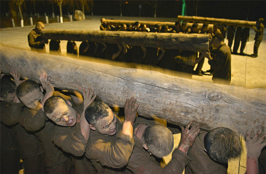 Tough training at Beijing bodyguard camp