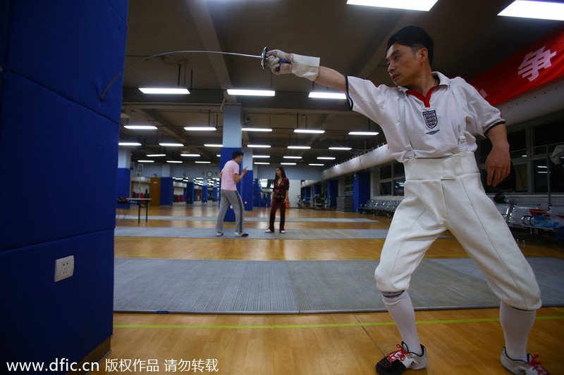 Fencing takes off in Shanghai