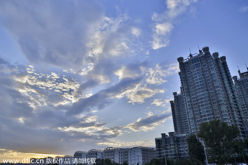 Bedazzling sunset blesses Beijing