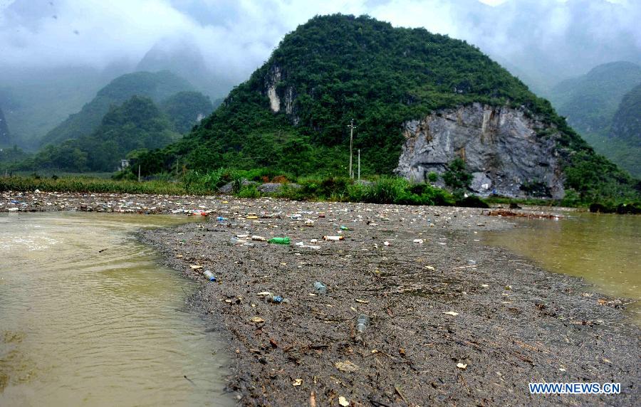 Heavy rain hits China's Guangxi