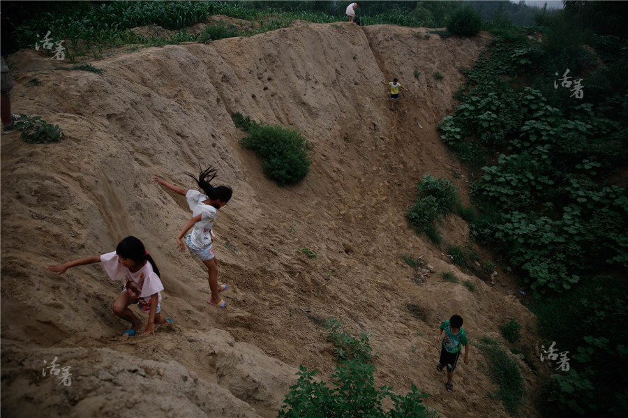 Rise and fall of Henan village in Beijing