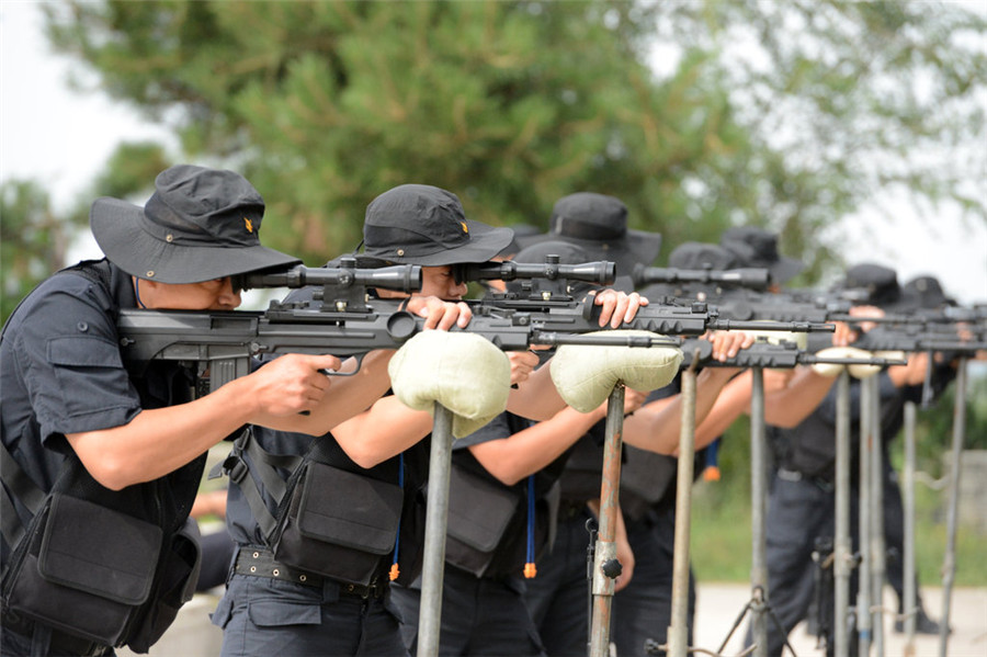 The making of a SWAT team sniper