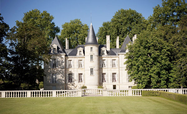 Chateau scenery in France