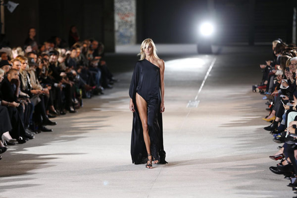 Paris Fashion Week: Anthony Vaccarello