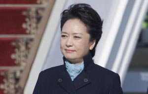 Peng Liyuan visits Europe in style