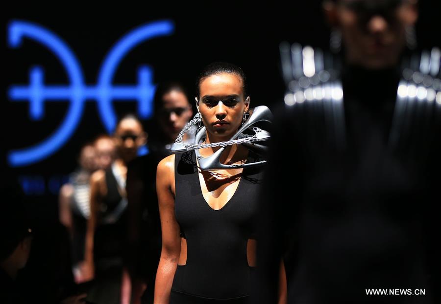 3D printed collection presented during Toronto Fashion Week