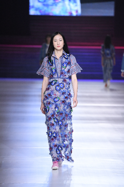 Vivienne Tam finds fashion inspiration from 'Silk Road'