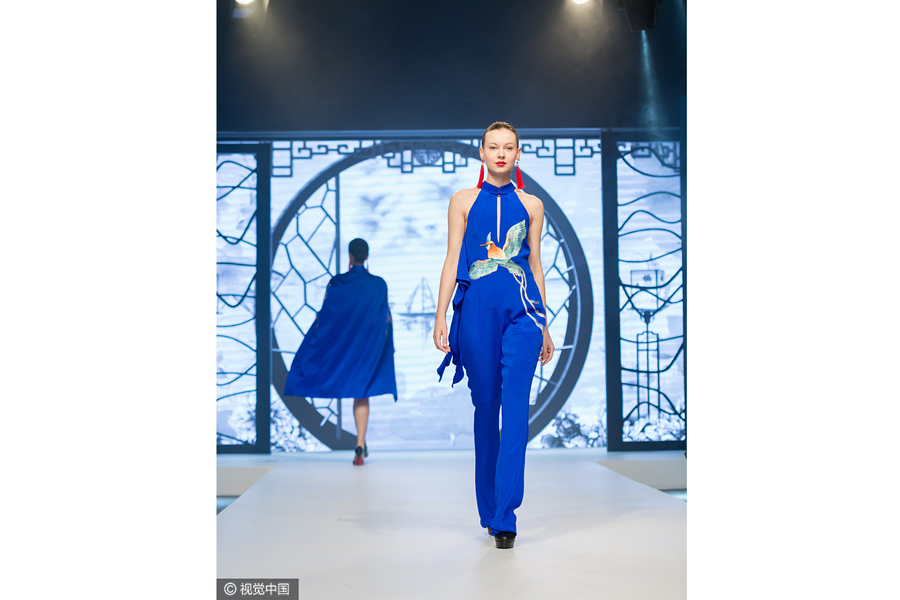 2017 Suzhou Embroidery Fashion Show held in Guangzhou