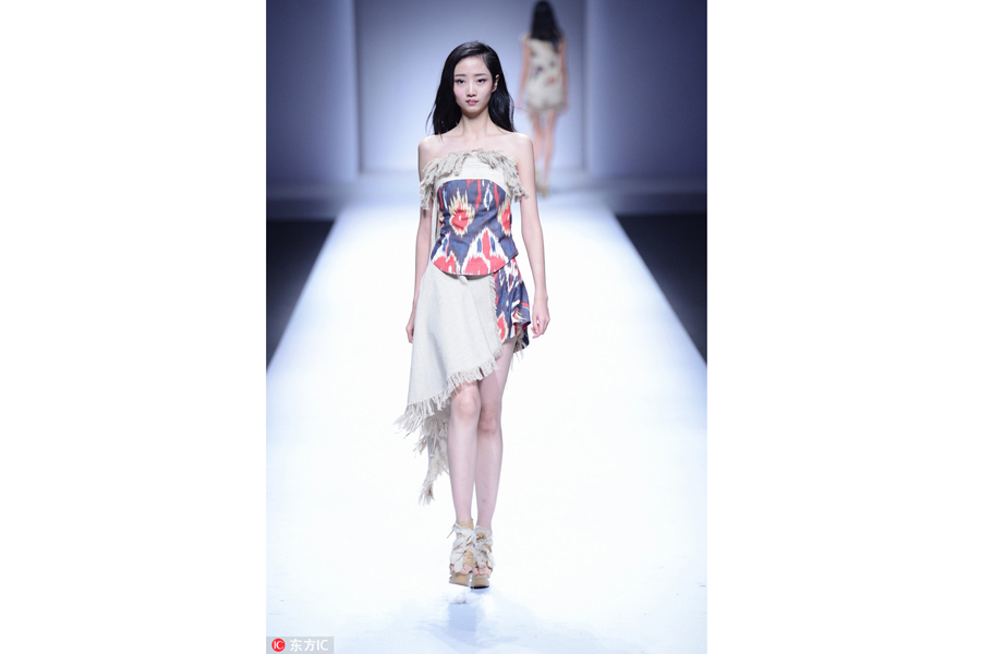2017 China Fashion Week: Idili Silk From Tianshan To The World