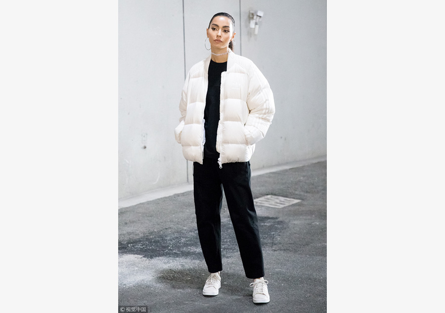 Comfortable chic in cold: White puffer coats