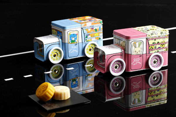 Luxury mooncakes