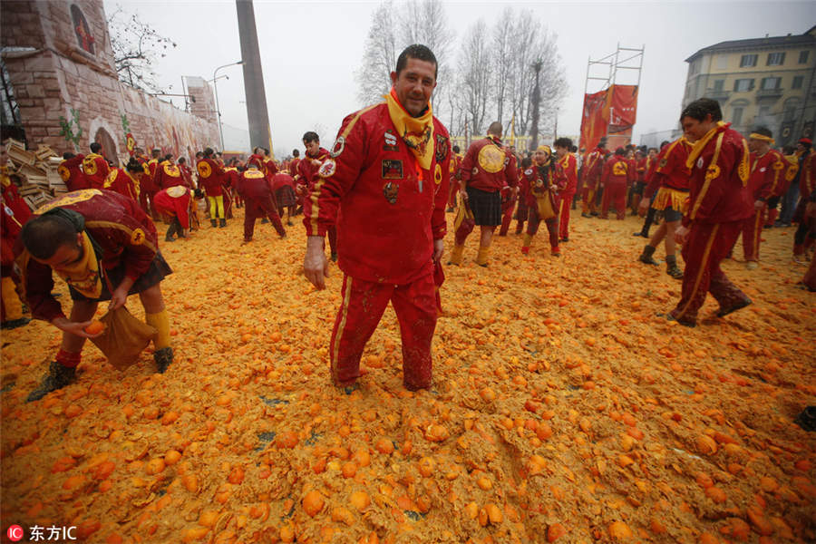 Let the battle begin: Food fights from around the world