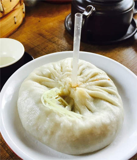 The early bird gets the best breakfast in Yangzhou