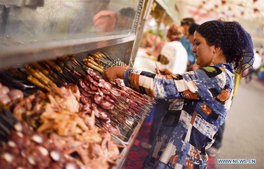 Night market in NW China's Xinjiang