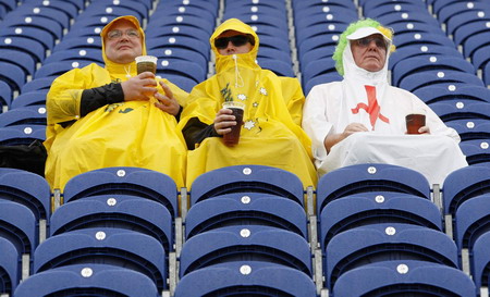 Australian fans at cricket test game