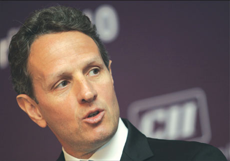 US Treasury's Geithner visits HK en route to Beijing talks