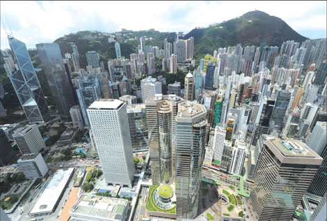 IMF raises growth forecast for Hong Kong's economy