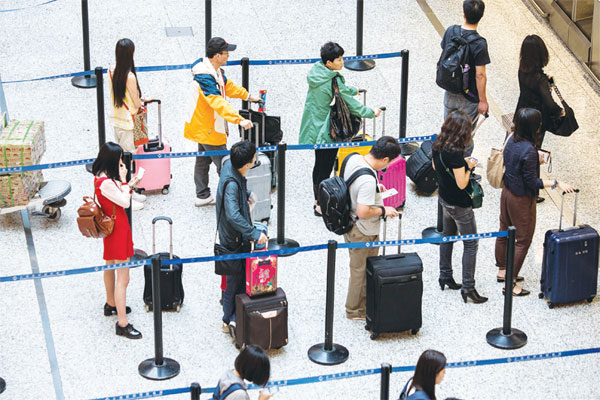 Mainland travel agency turns to Japan, Taiwan as Hong Kong market withers